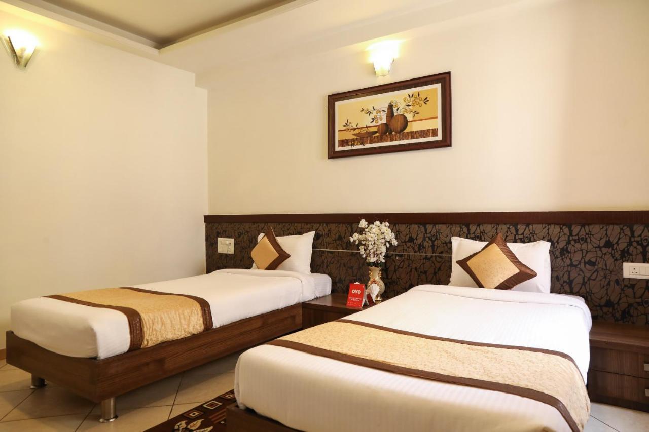 Oyo 10943 Hotel Plus Corporate Khapa (Maharashtra) Exterior foto